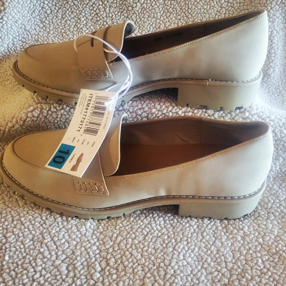 NWT! DV by Dolce Vita Carley Loafers - Light Beige Size 10 - Picture 6 of 8